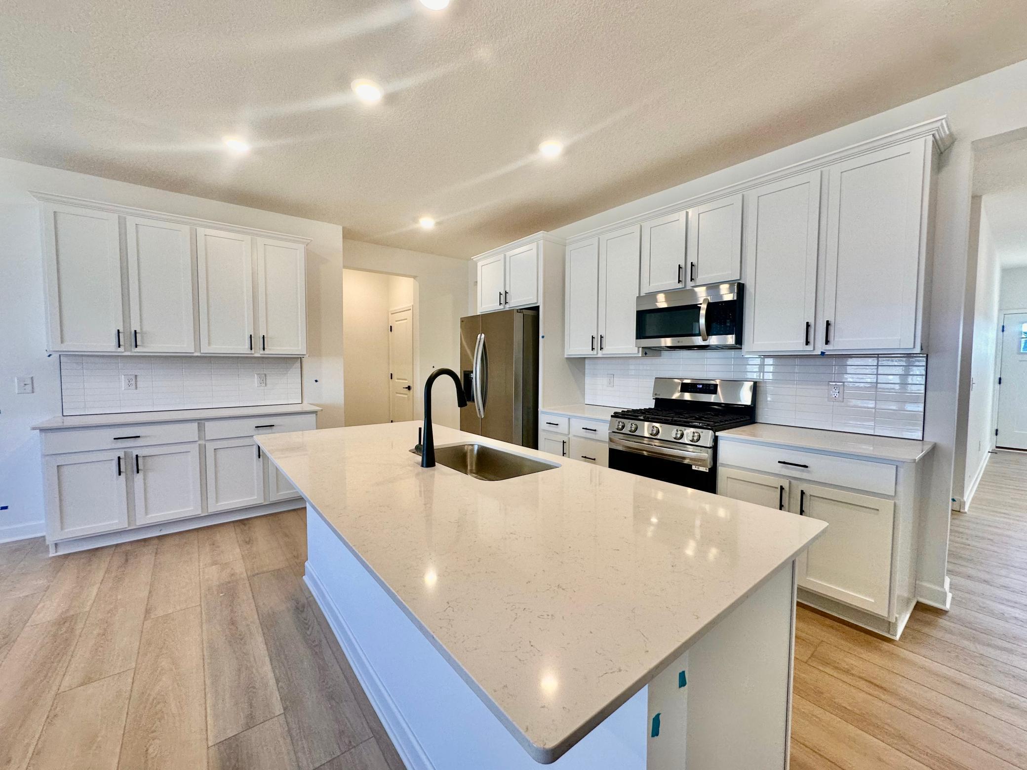 20148 68th Avenue Hamel, MN 55340 - Photo 5 of 55