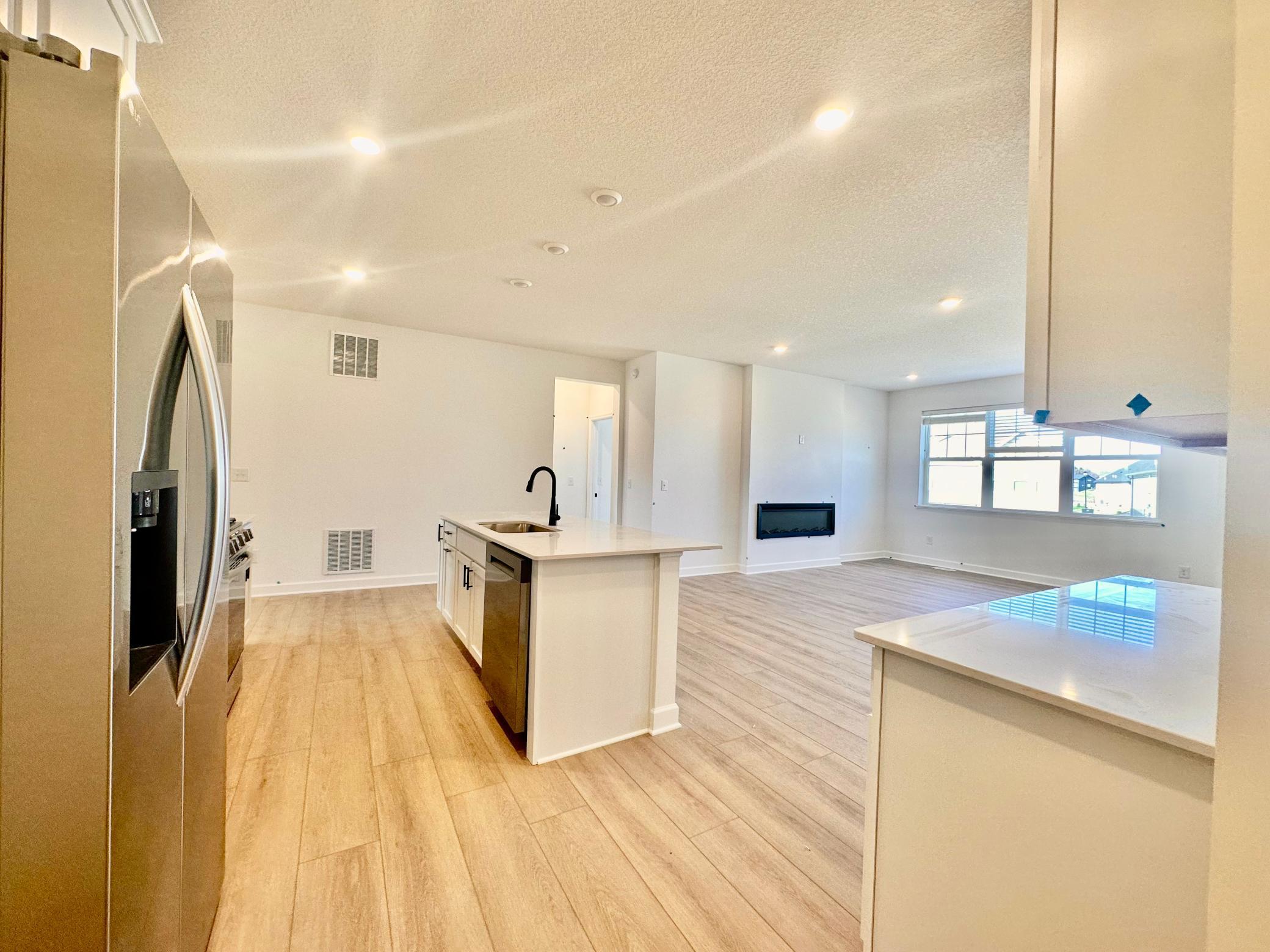 20148 68th Avenue Hamel, MN 55340 - Photo 7 of 55