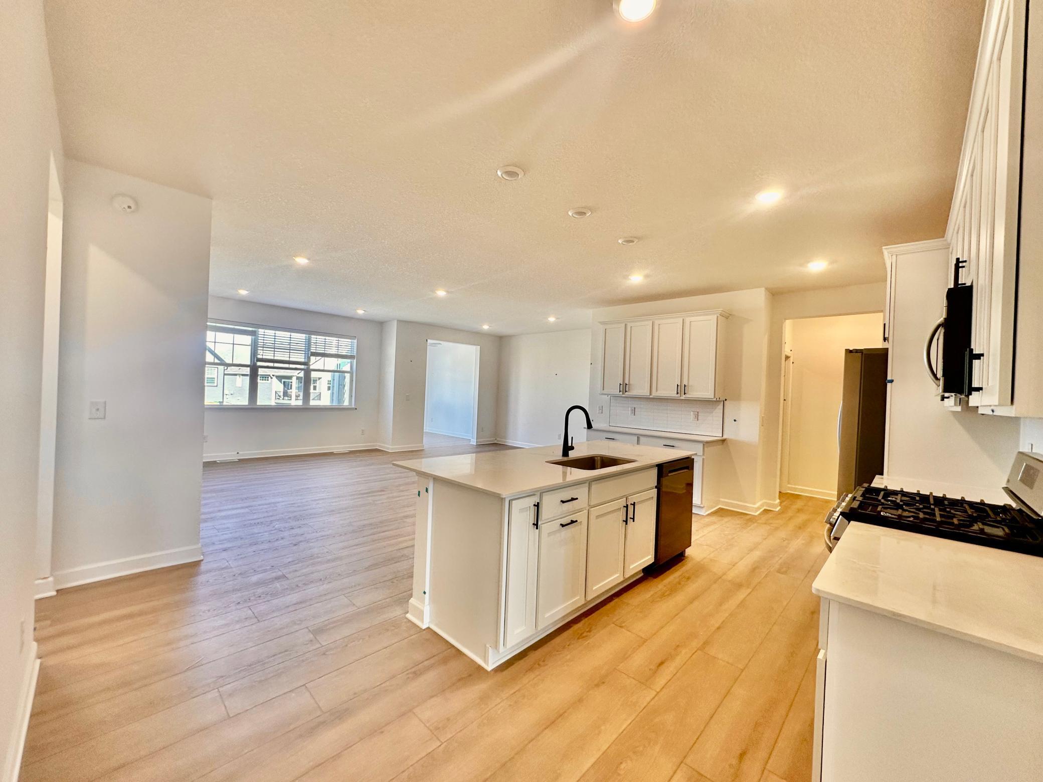 20148 68th Avenue Hamel, MN 55340 - Photo 9 of 55