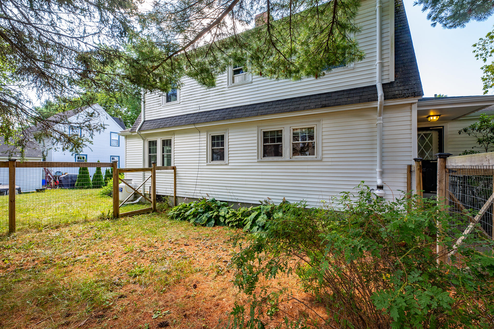 35 Chestnut Street Rockland, ME 04841 - Photo 11 of 44 Backyard