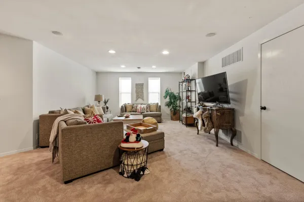 $418,000 | 1340 Country Walk, Wichita, KS 67206