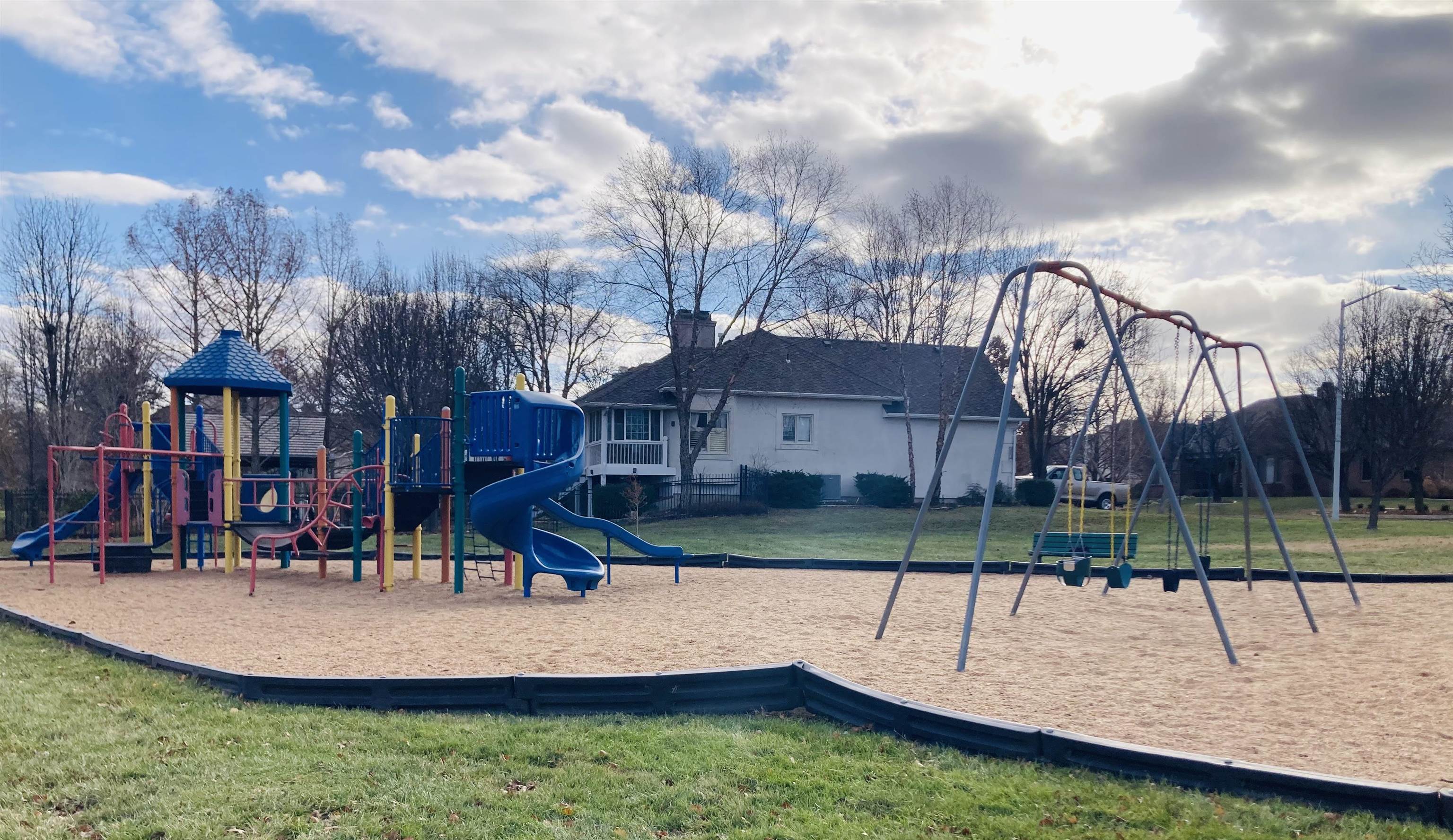 1340 Country Walk Wichita, KS 67206 - Photo 33 of 36