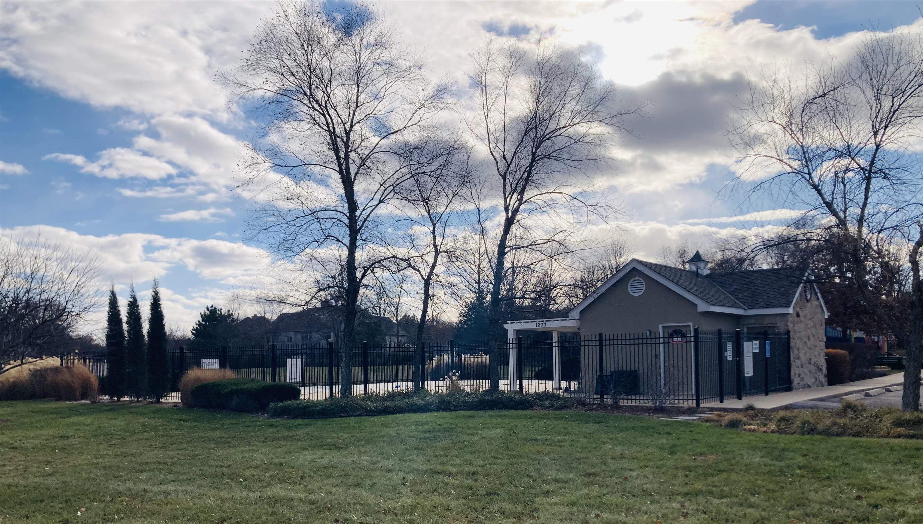 1340 Country Walk Wichita, KS 67206 - Photo 34 of 36