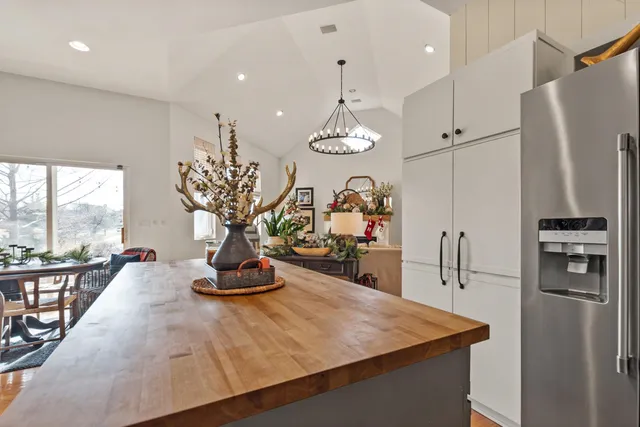 $418,000 | 1340 Country Walk, Wichita, KS 67206