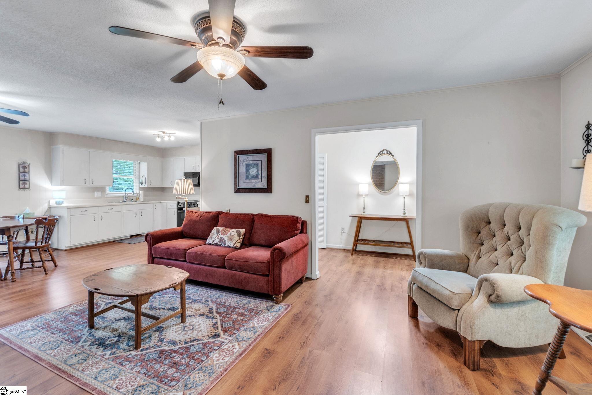 200 Rampey Street Easley, SC 29640 - Photo 7 of 41