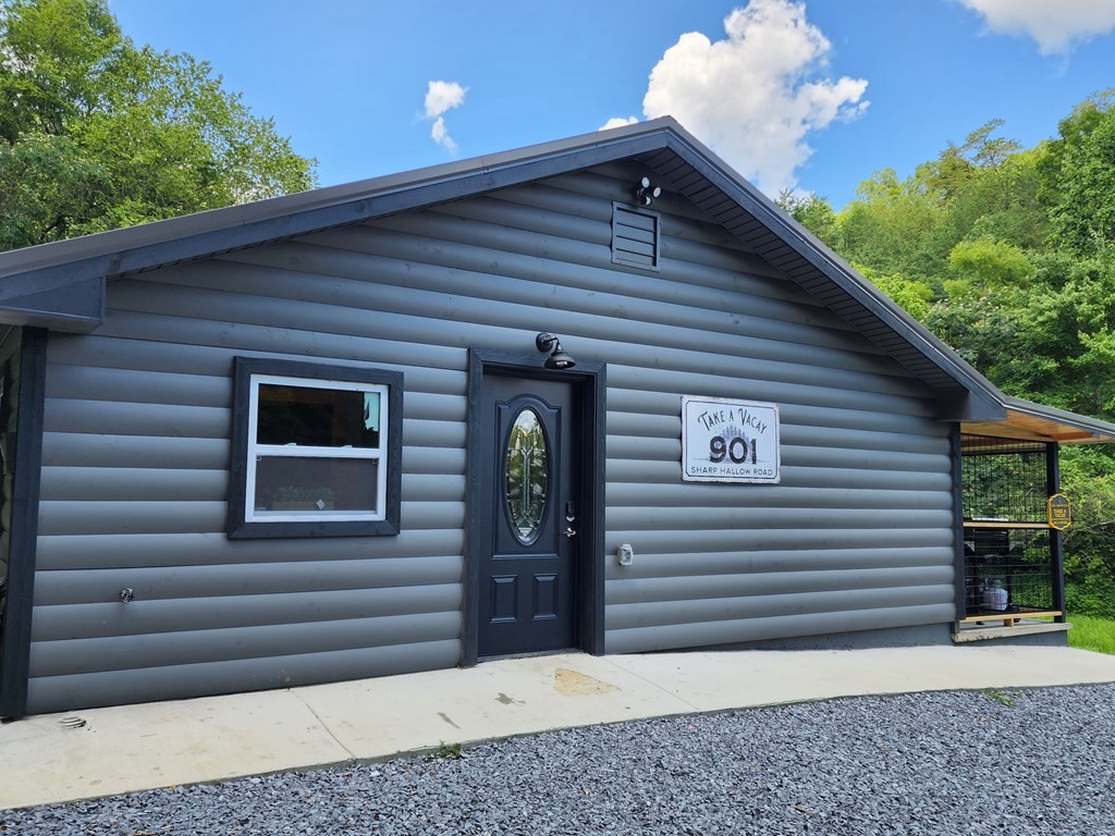 901 Sharp Hollow Road Sevierville, TN 37862 - Photo 19 of 27