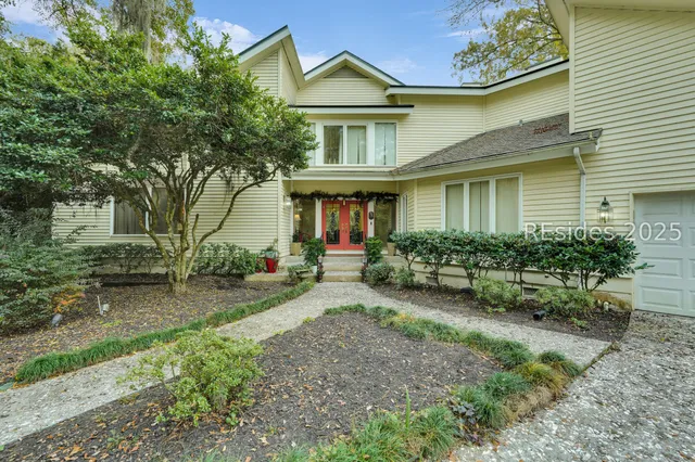 $890,000 | 1 Saw Timber Drive, Hilton Head Island, SC 29926