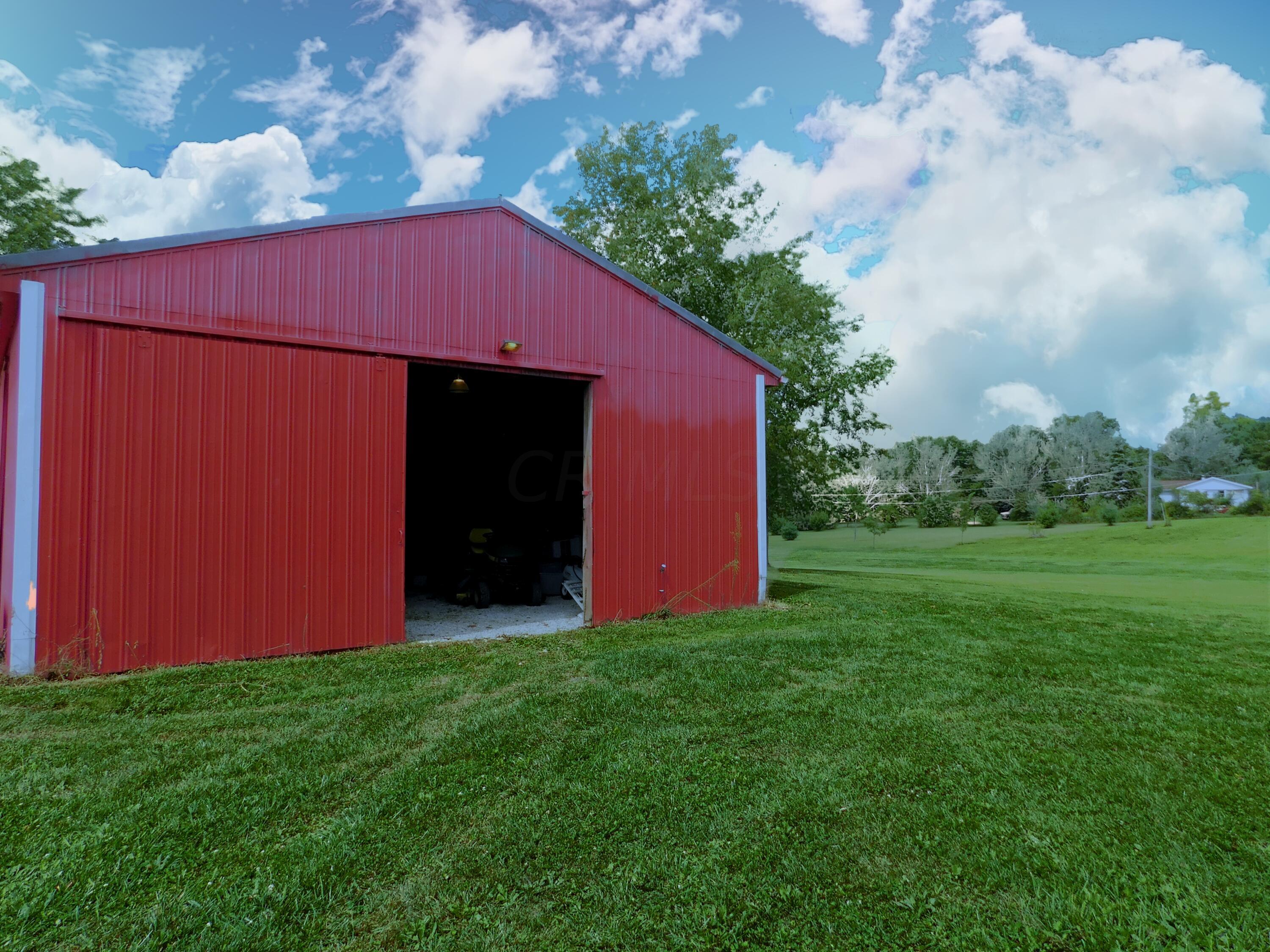 6166 State Rte 61 Sunbury, OH 43074 - Photo 24 of 30 Barn