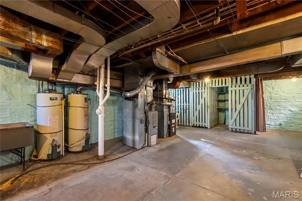 $325,000 | 5477 Loughborough Avenue, St. Louis, MO 63109