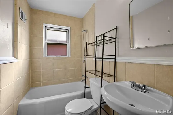 $325,000 | 5477 Loughborough Avenue, St. Louis, MO 63109