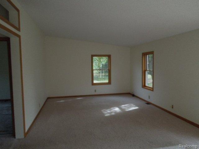 1375 Lake Nepessing Road Lapeer, MI 48446 - Photo 12 of 20 kjb 199.jpg