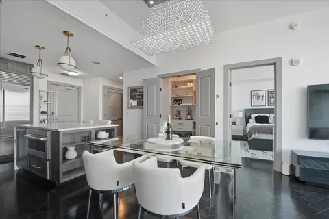 $1,284,000 | 1616 West End Avenue, Unit 2906, Nashville, TN 37203