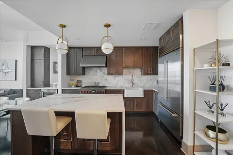 $1,284,000 | 1616 West End Avenue, Unit 2906, Nashville, TN 37203