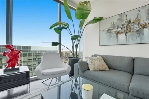 $1,284,000 | 1616 West End Avenue, Unit 2906, Nashville, TN 37203