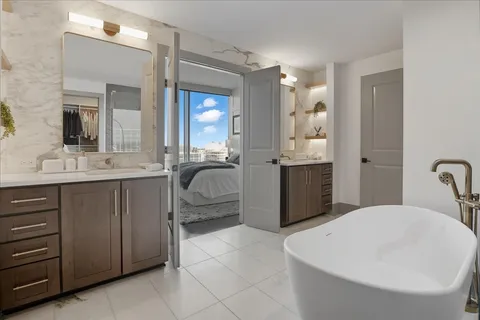 $1,284,000 | 1616 West End Avenue, Unit 2906, Nashville, TN 37203