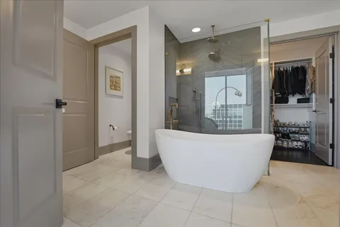 $1,284,000 | 1616 West End Avenue, Unit 2906, Nashville, TN 37203