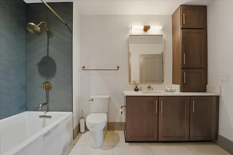 $1,284,000 | 1616 West End Avenue, Unit 2906, Nashville, TN 37203