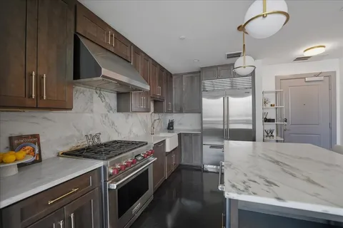 $1,284,000 | 1616 West End Avenue, Unit 2906, Nashville, TN 37203