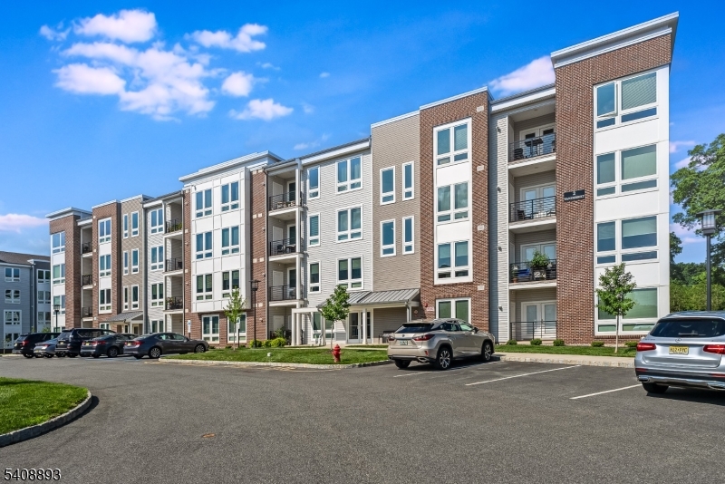 3 Vanderbilt Boulevard, Unit 406 Florham Park, NJ 07932 - Photo 18 of 34