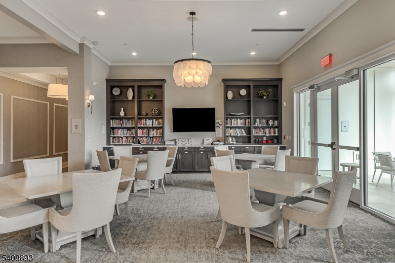 3 Vanderbilt Boulevard, Unit 406 Florham Park, NJ 07932 - Photo 21 of 34