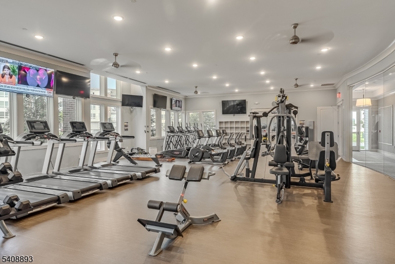 3 Vanderbilt Boulevard, Unit 406 Florham Park, NJ 07932 - Photo 25 of 34