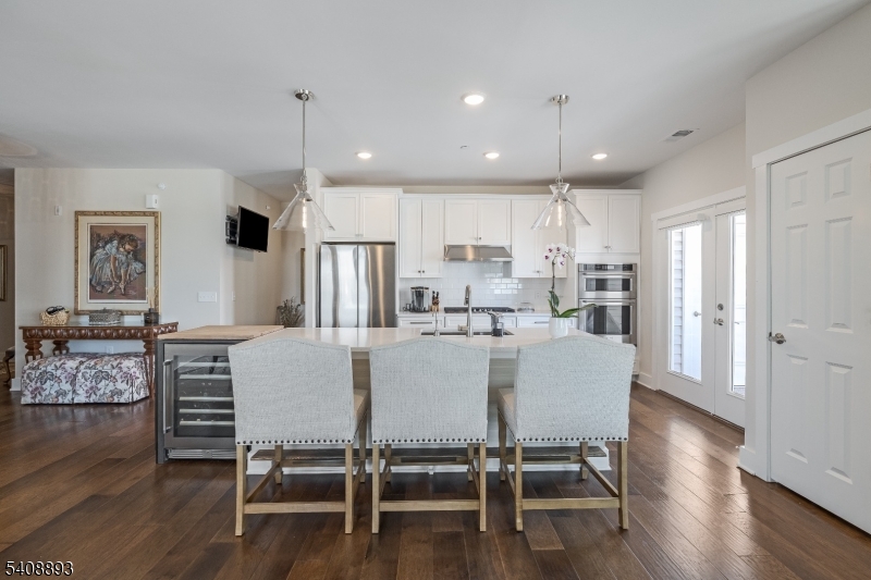 3 Vanderbilt Boulevard, Unit 406 Florham Park, NJ 07932 - Photo 3 of 34