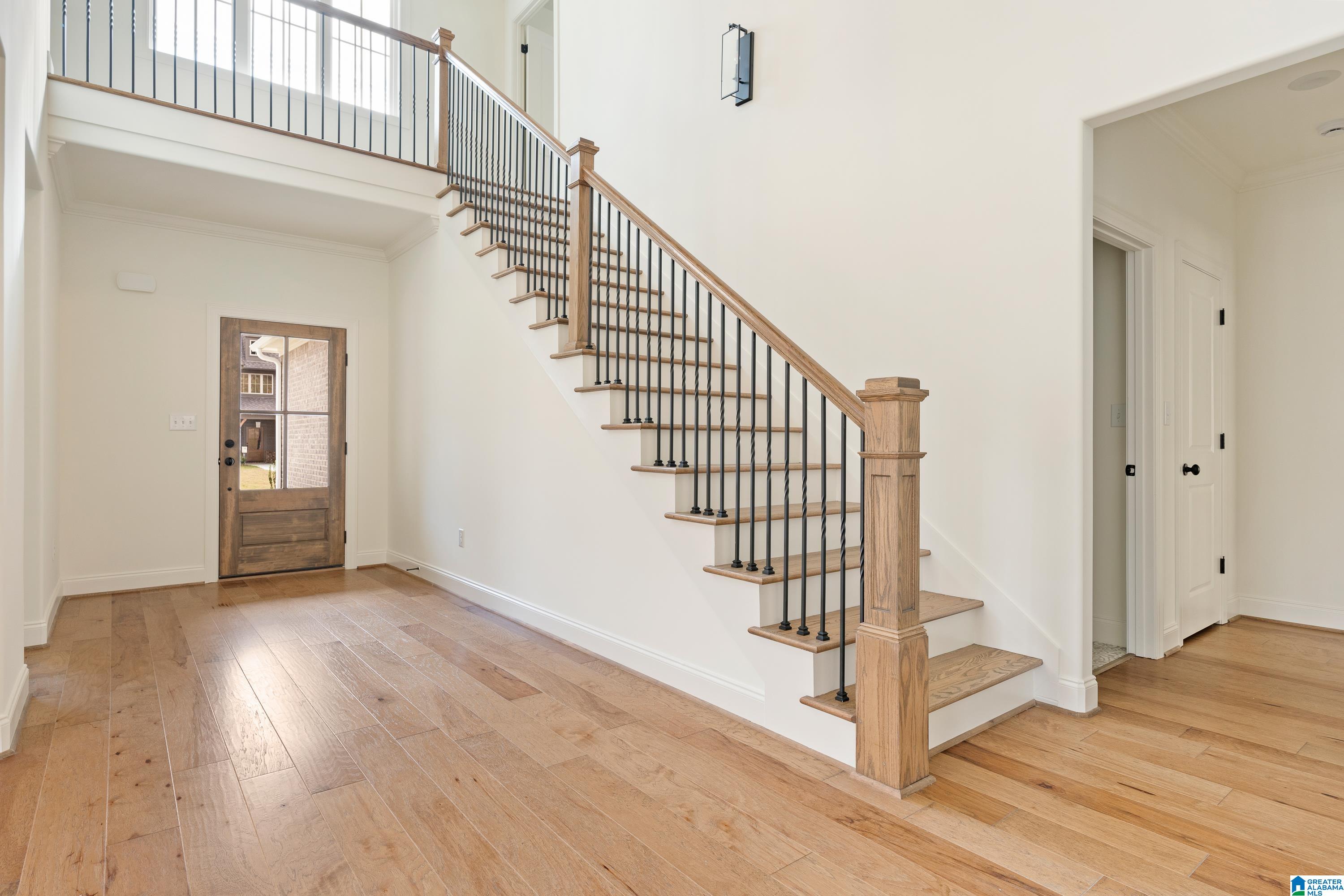 297 Kinross Circle Pelham, AL 35124 - Photo 4 of 43