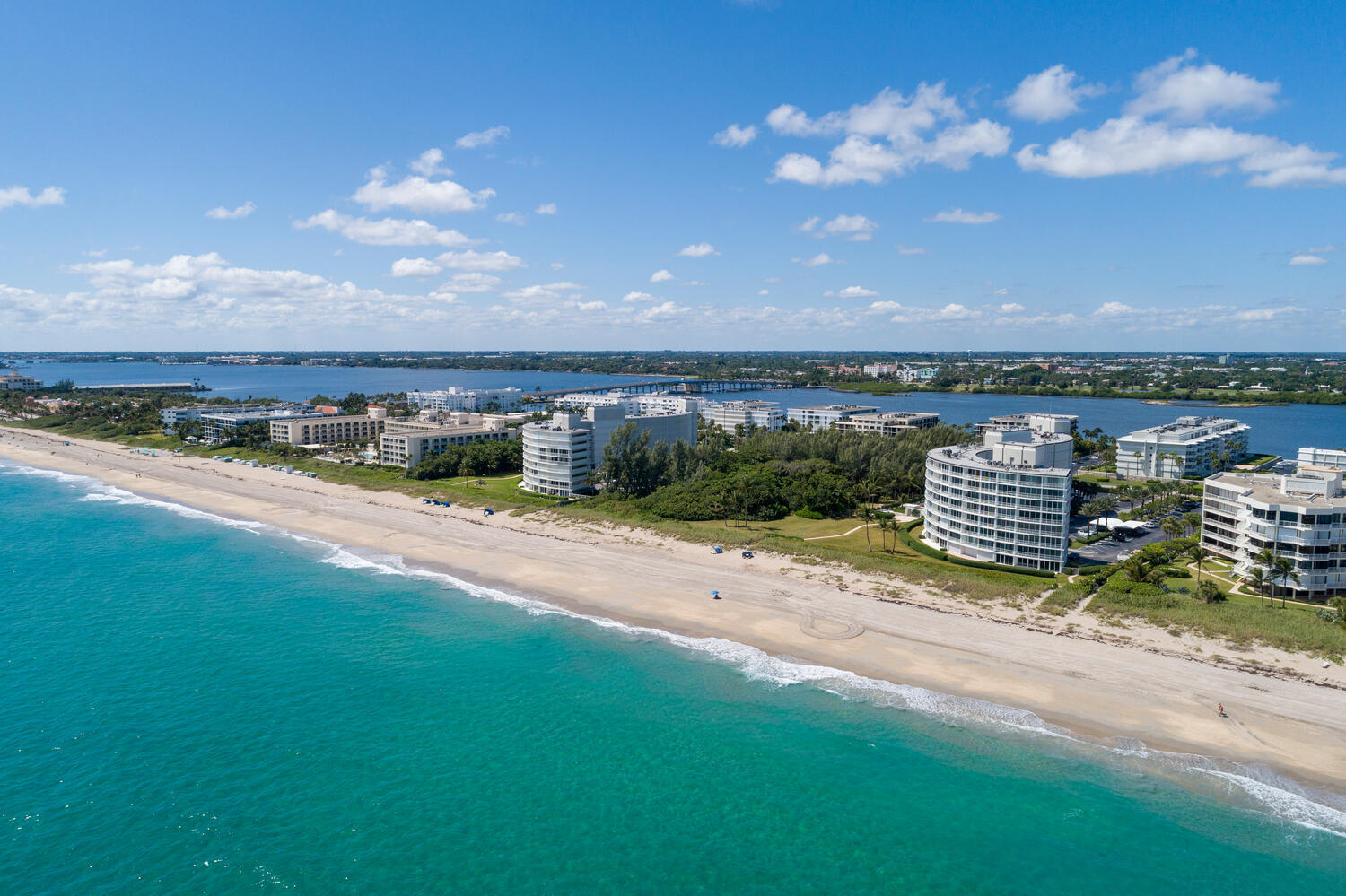 2780 South Ocean Boulevard, Unit 612 Palm Beach, FL 33480 - Photo 14 of 57 a view of a lake with a yard