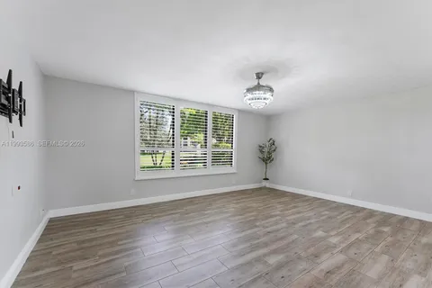$379,000 | 7225 Promenade Drive, Unit 102, Boca Raton, FL 33433