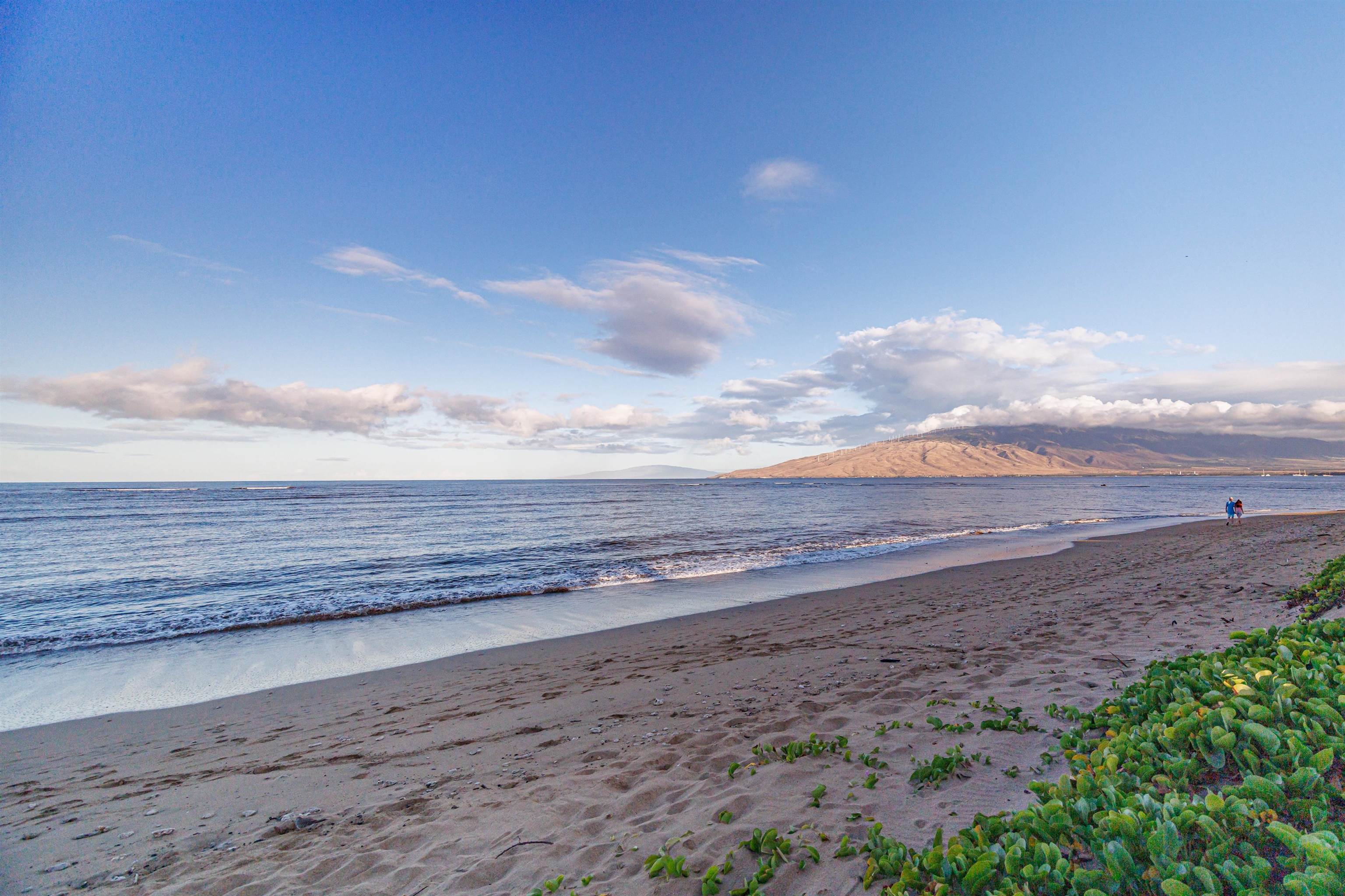 938 South Kihei Road, Unit 533 Kihei, HI 96753 - Photo 21 of 27 a view of beach and ocean