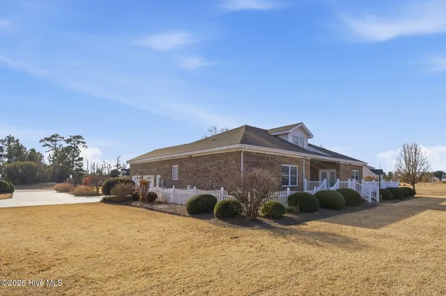 $559,000 | 241 Schooner Landing Drive, Edenton, NC 27932
