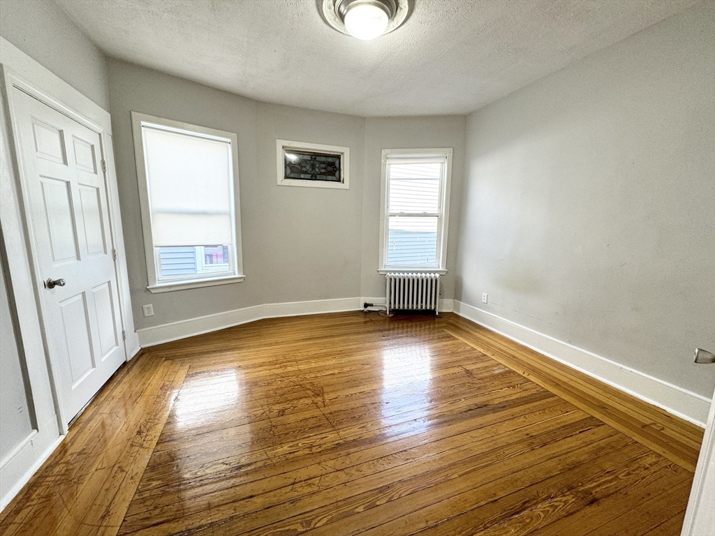 153 East Cottage Street, Unit 3 Boston, MA 02125 - Photo 3 of 8