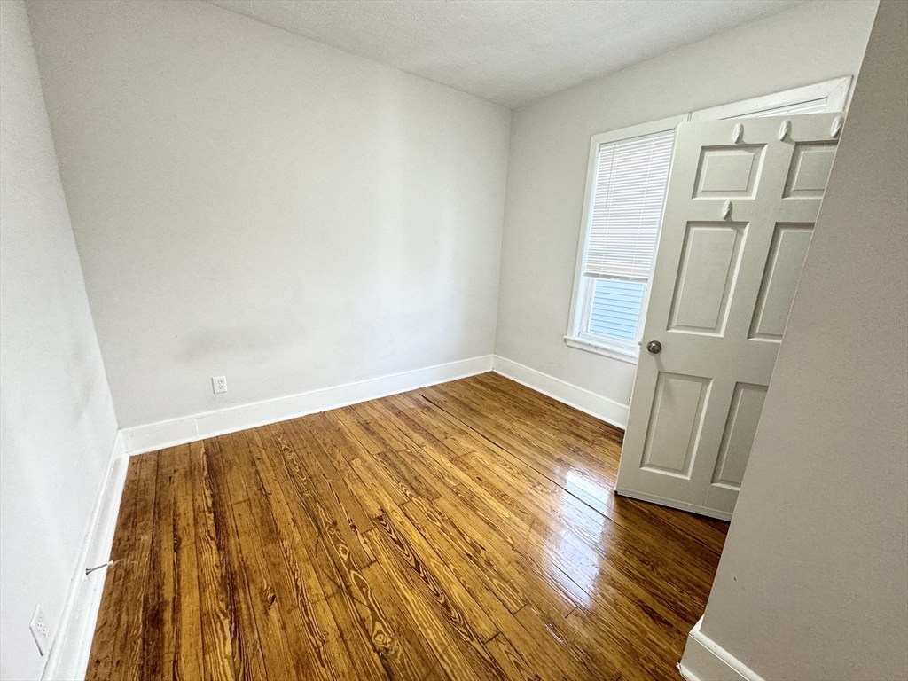 153 East Cottage Street, Unit 3 Boston, MA 02125 - Photo 4 of 8