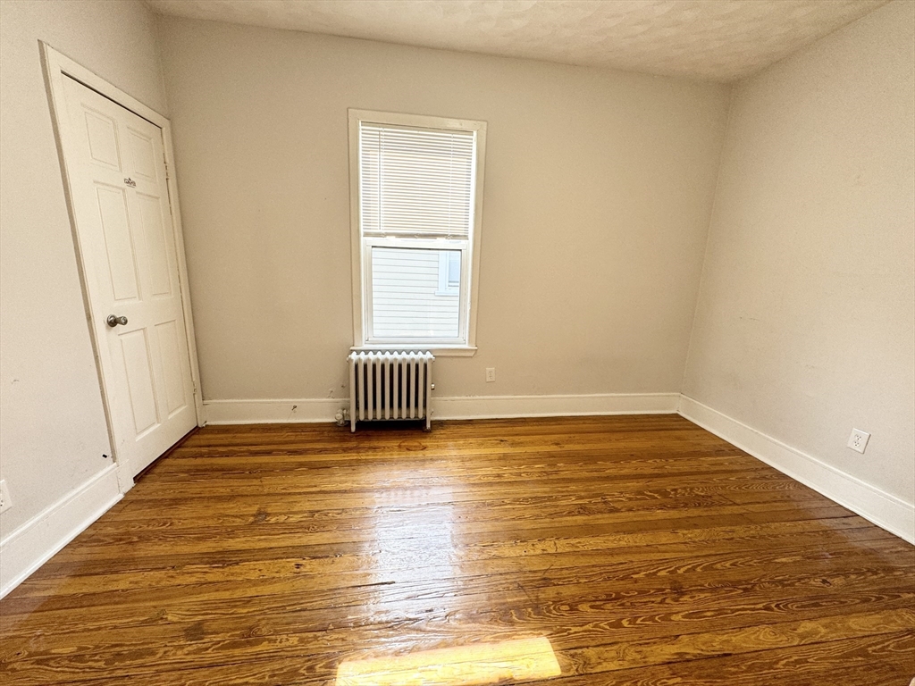 153 East Cottage Street, Unit 3 Boston, MA 02125 - Photo 5 of 8