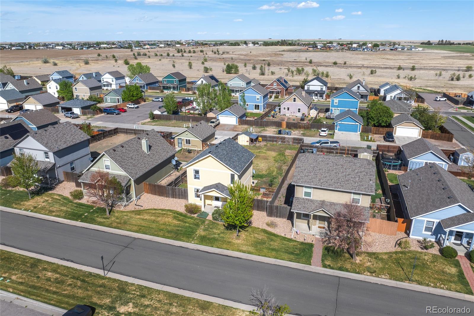 2830 Renshaw Street Strasburg, CO 80136 - Photo 26 of 28