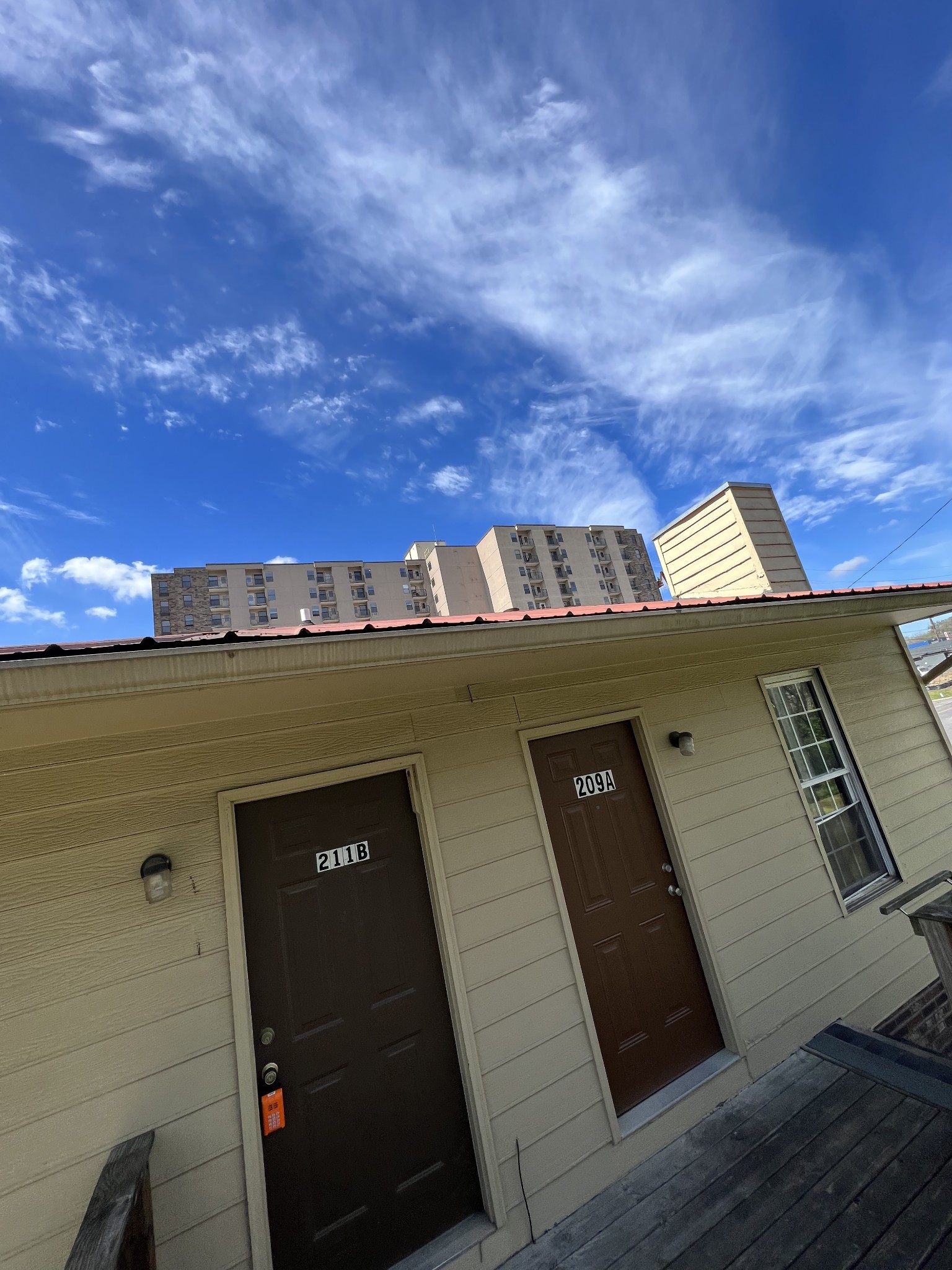 209 East Webster Street Madison, TN 37115 - Photo 27 of 33 a view of a balcony with an outdoor space