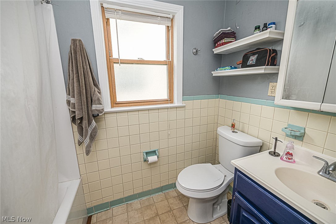 1236 Ridge Road Northwest Canton, OH 44703 - Photo 9 of 21 Gallery Image 9