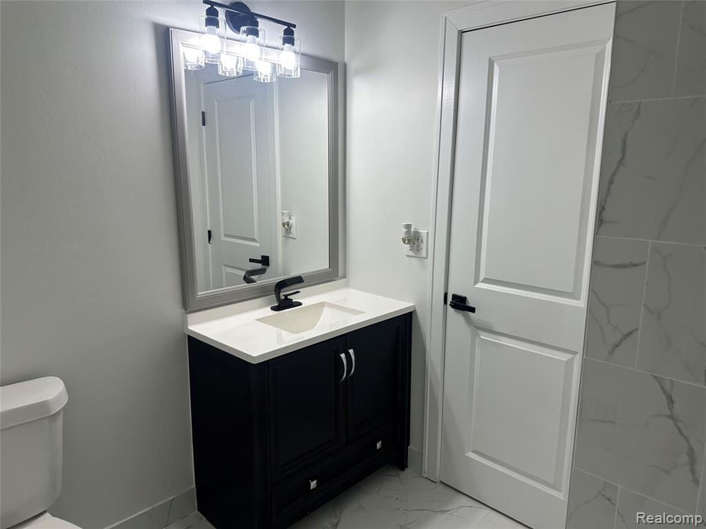 25274 Middlebelt Road Farmington Hills, MI 48336 - Photo 26 of 44
