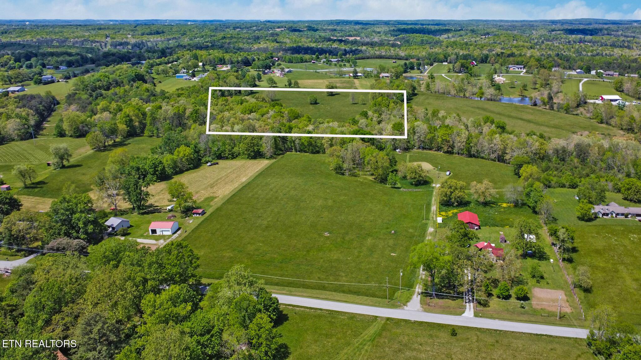 1309 Deep Draw Road Crossville, TN 38555 - Photo 3 of 15 1