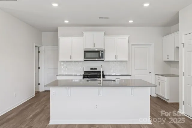 $339,000 | 3659 Maxwell Henry Lane Northwest, Conover, NC 28613