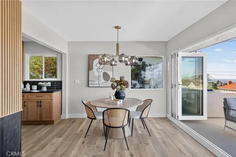 $2,799,900 | 221 Vía Los Miradores, Redondo Beach, CA 90277