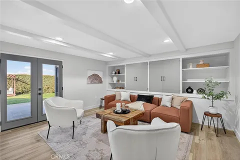 $2,799,900 | 221 Vía Los Miradores, Redondo Beach, CA 90277