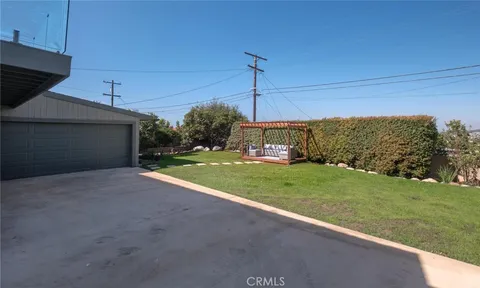 $2,799,900 | 221 Vía Los Miradores, Redondo Beach, CA 90277