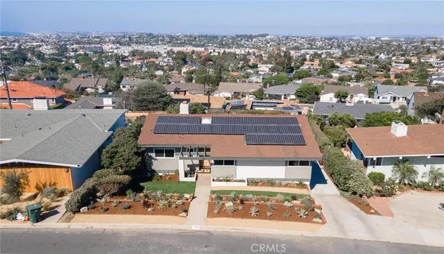 $2,799,900 | 221 VÃa Los Miradores, Redondo Beach, CA 90277