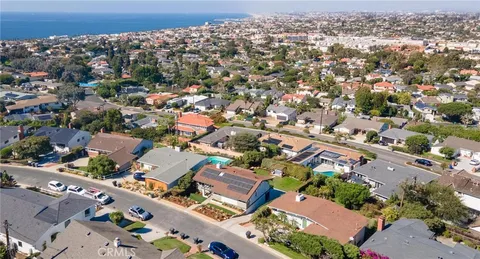 $2,799,900 | 221 Vía Los Miradores, Redondo Beach, CA 90277