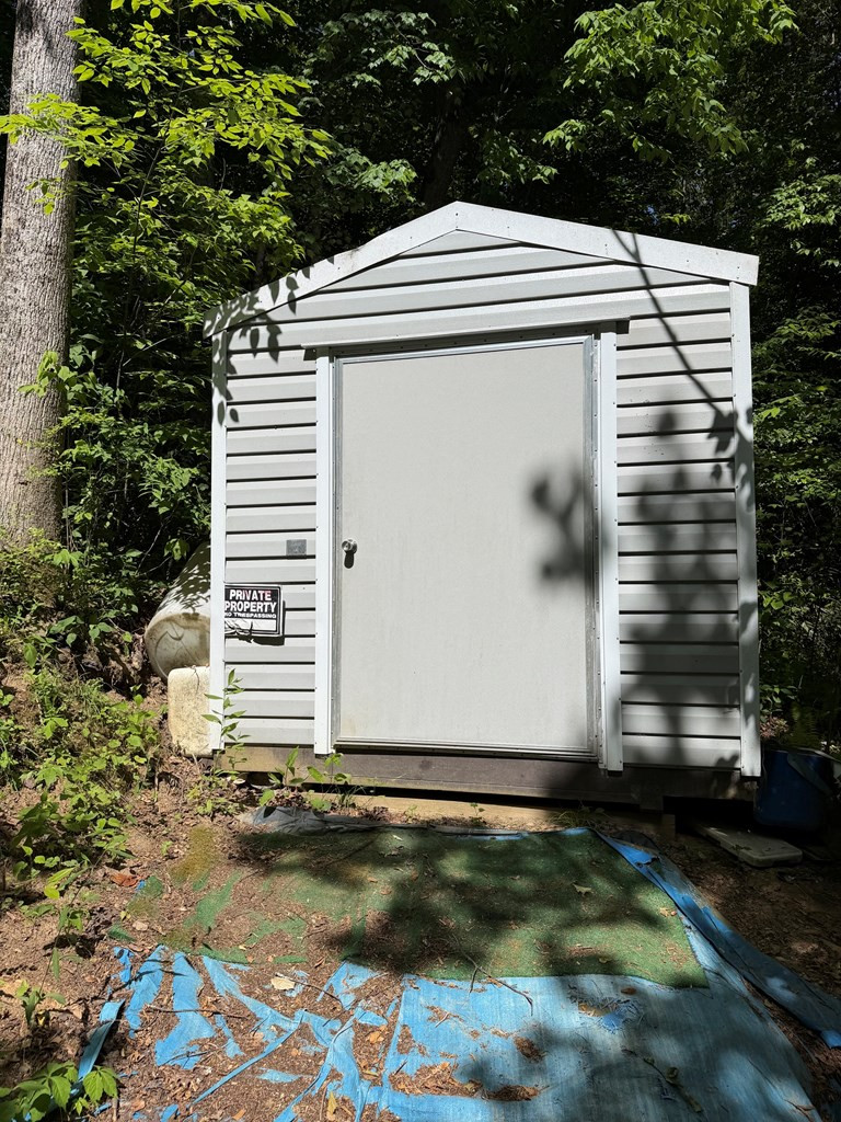 675 Ed Graves Road Murphy, NC 28906 - Photo 18 of 33