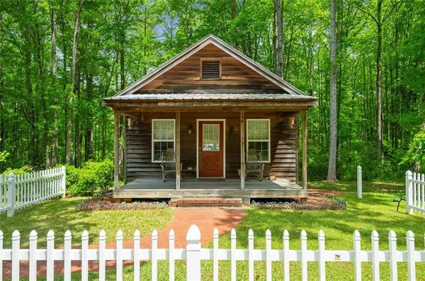 $1,999,000 | 11905 Hutchesons Ferry Road, Chattahoochee Hills, GA 30268