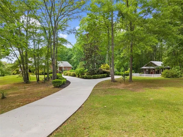 $1,999,000 | 11905 Hutchesons Ferry Road, Chattahoochee Hills, GA 30268