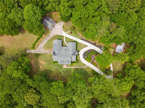 $1,999,000 | 11905 Hutchesons Ferry Road, Chattahoochee Hills, GA 30268