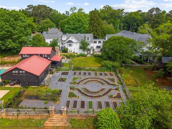 $1,999,000 | 11905 Hutchesons Ferry Road, Chattahoochee Hills, GA 30268